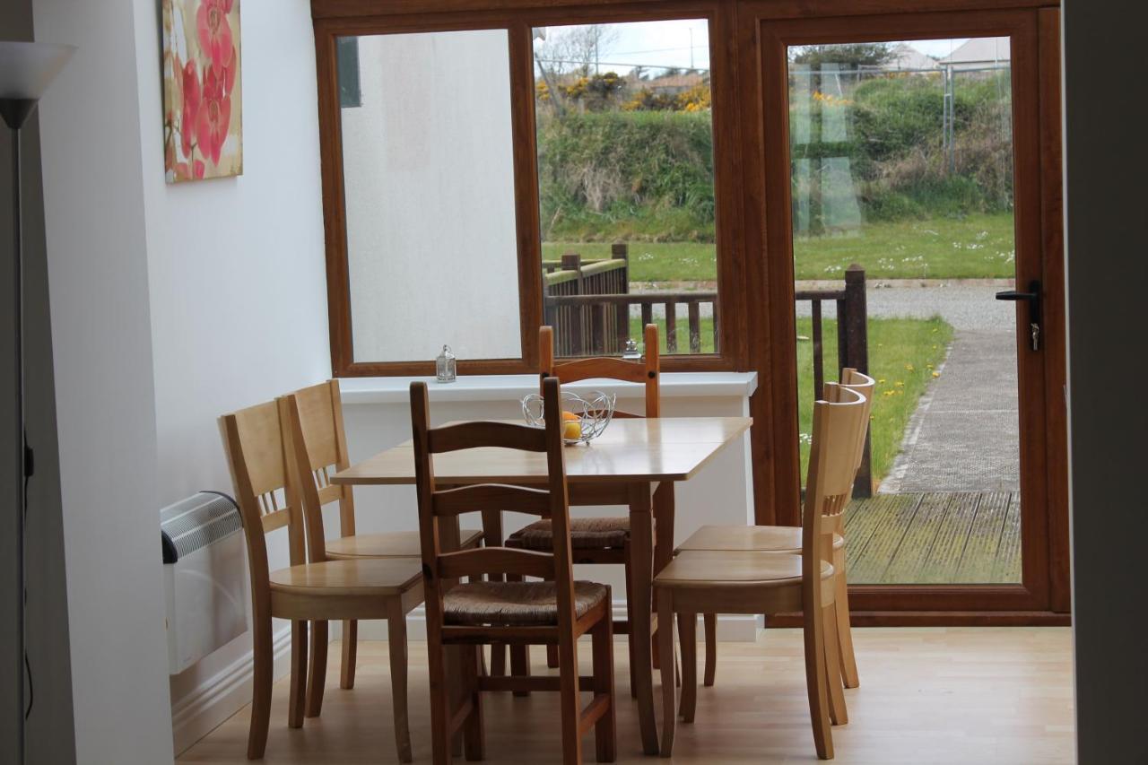 Hookless Holiday Homes Fethard-on-Sea Eksteriør billede