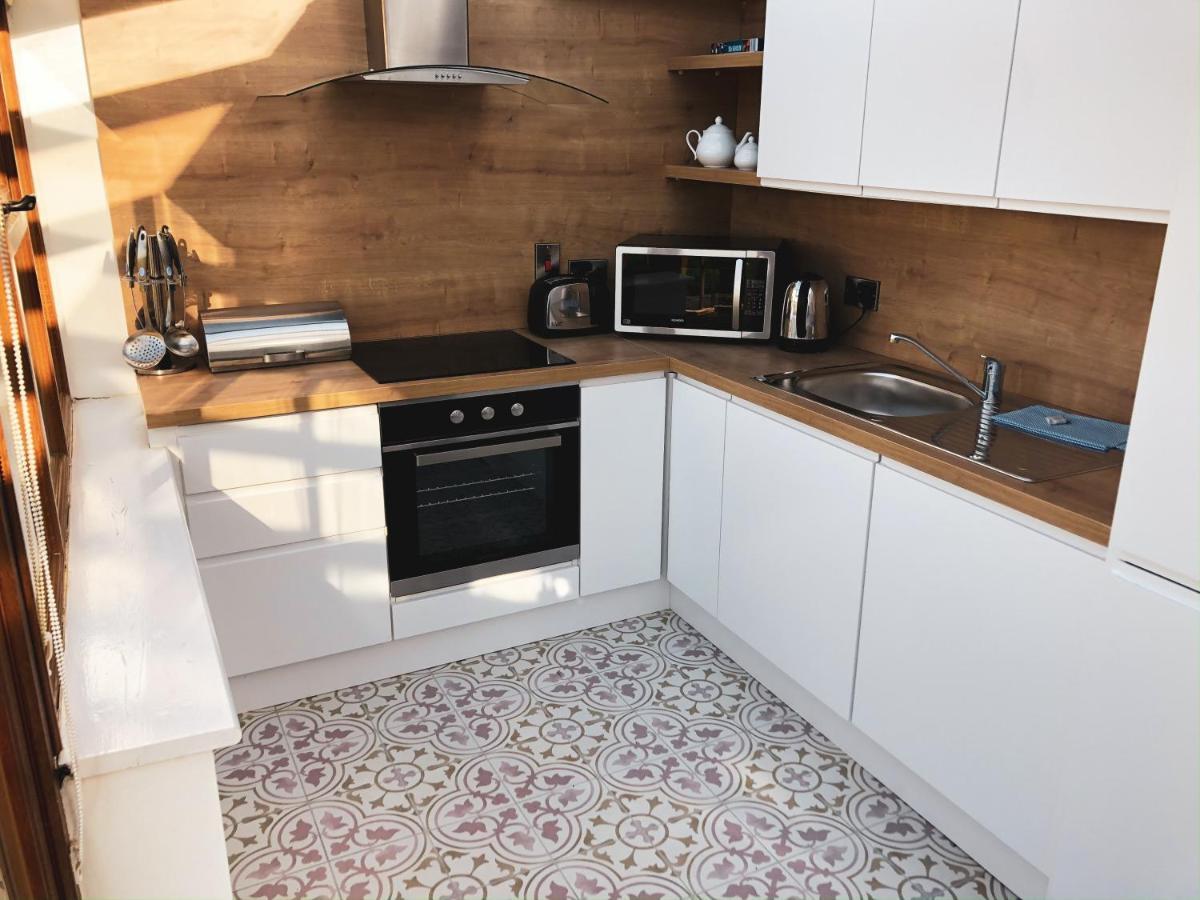 Hookless Holiday Homes Fethard-on-Sea Eksteriør billede