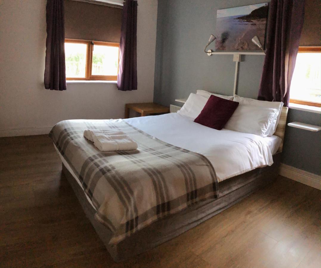 Hookless Holiday Homes Fethard-on-Sea Eksteriør billede